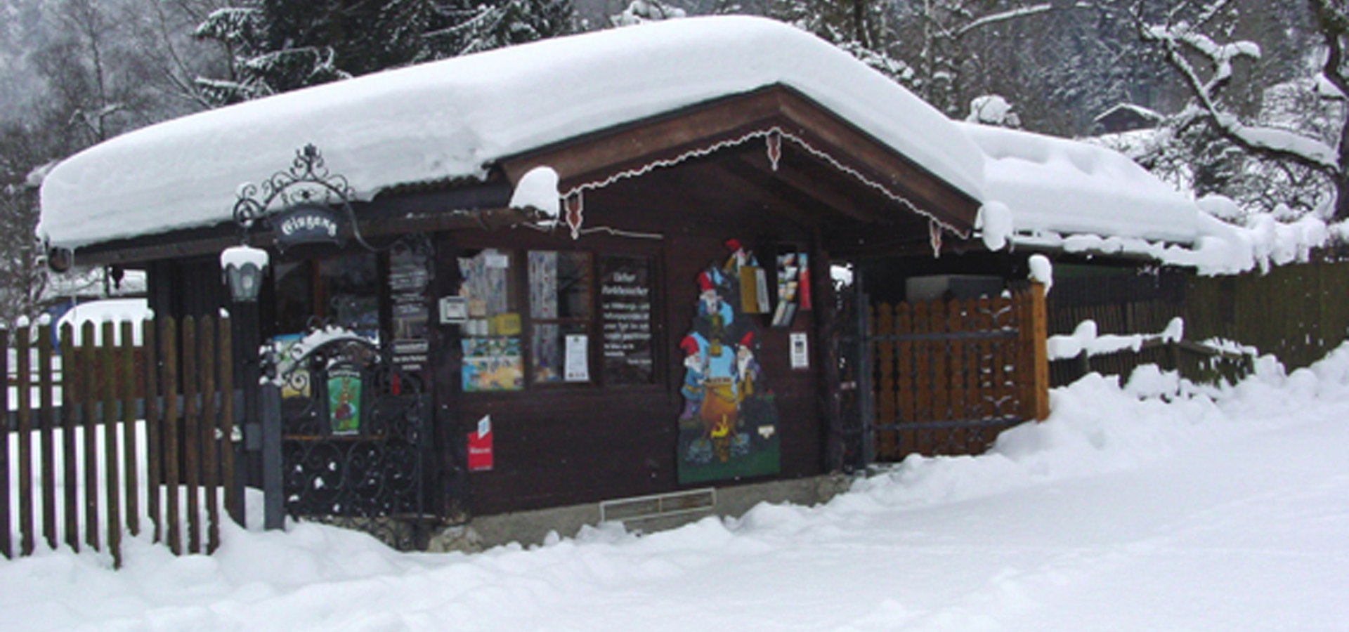 Ganz still ist es im Winter im Märchenpark